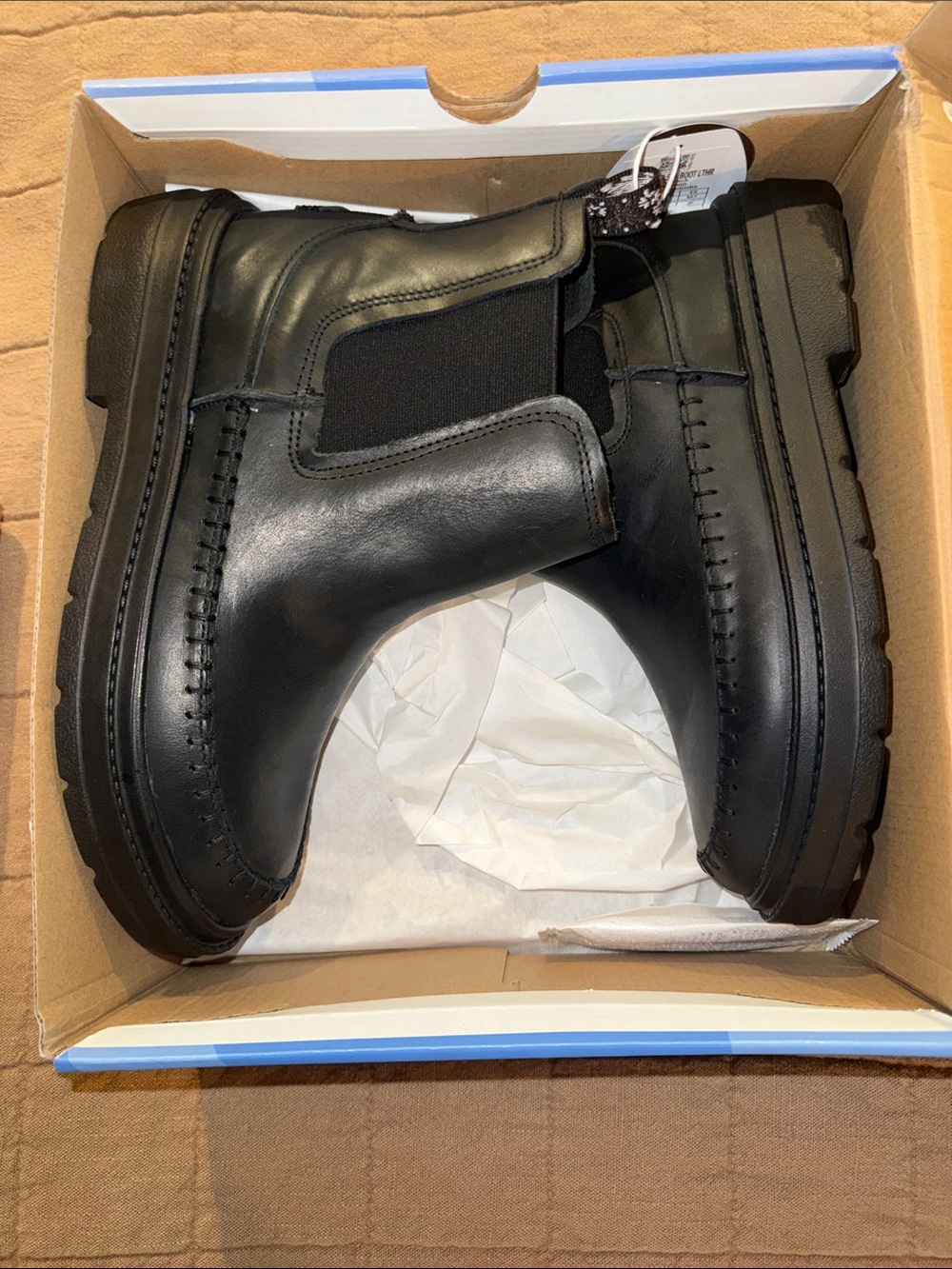 Hey Dude Sienna Chelsea Boots